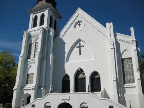 Photo of Emanuel AME Church by xx, published under Creative Commons license.