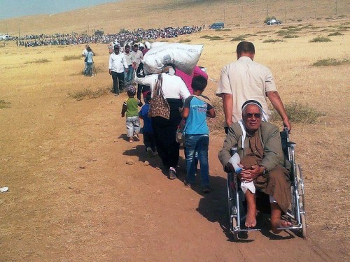 Photo of Syrian refugees fleeing to Turkey in 2014, by European Commission DGEcho, published under Creative Commons license.